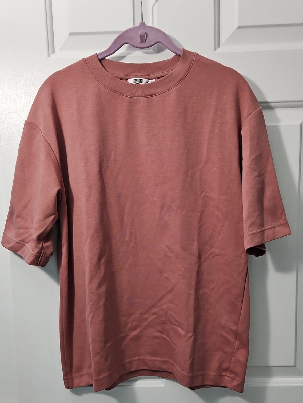 Uniqlo Women's Dusty Rose Short Sleeve Crewneck Tee